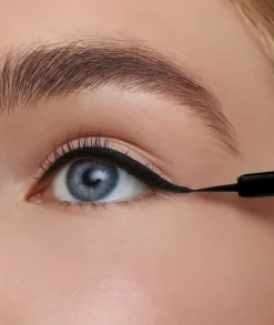 LAMEL Liquid Eyeliner Soft Brush N.401| Eyeliner